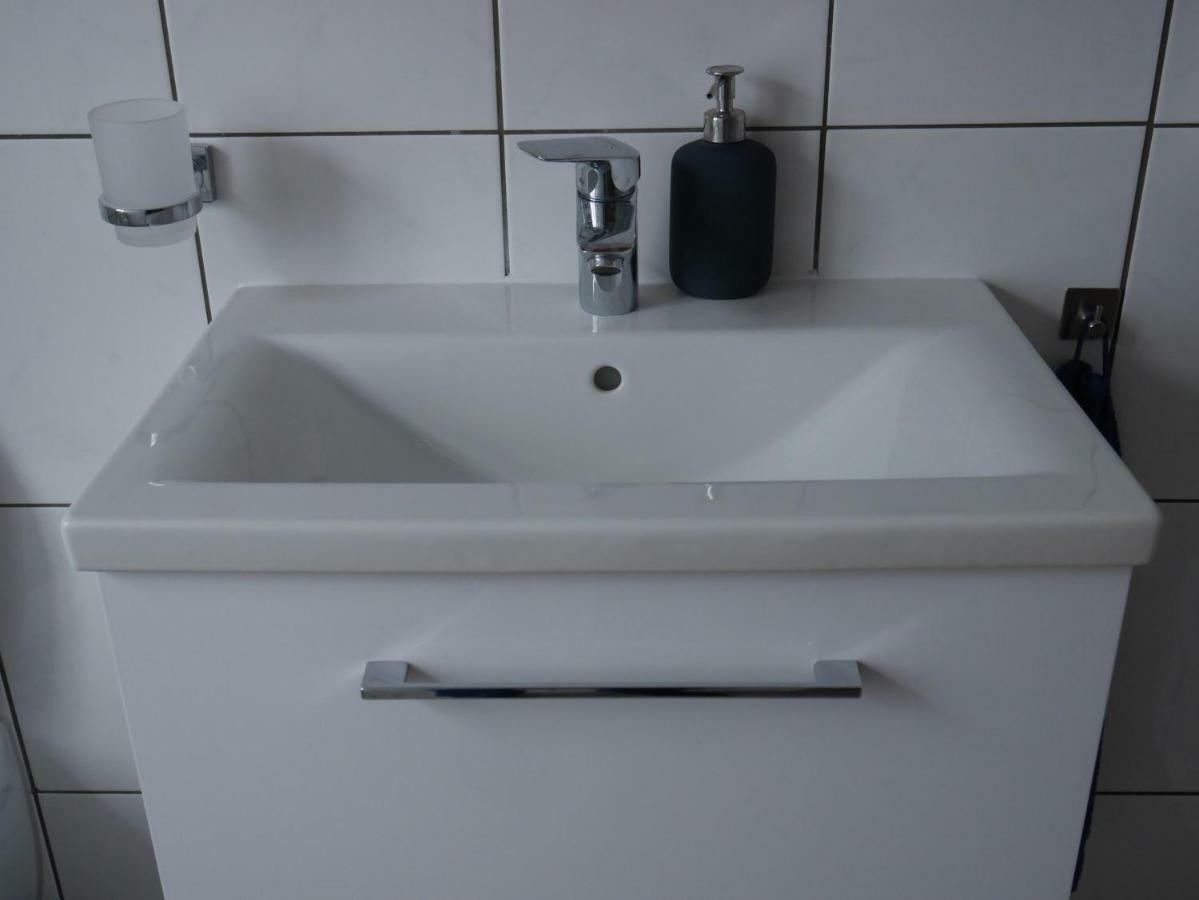Ferienwohnung Alte Schmiede Sagard Exterior foto